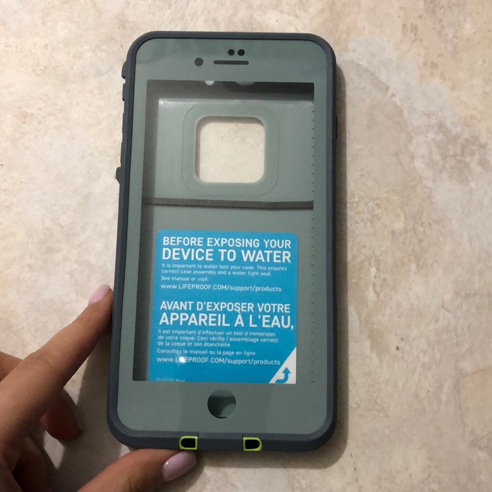 iphone 7/8 plus lifeproof case